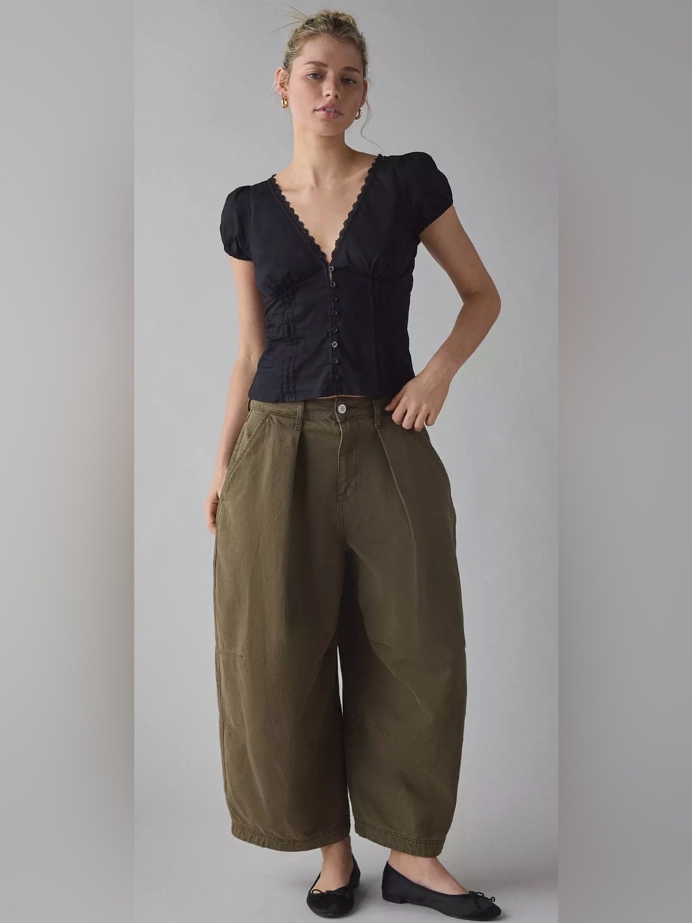 NWT BDG Paneled Baggy Barrel Leg Pant/Jeans,Size-Small